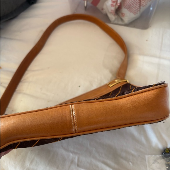 Gucci bag - Picture 3 of 5